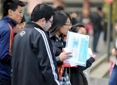 太原公务员爆料事件最新,真相与争议交织的权力拷问